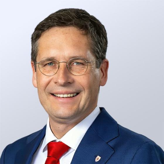 Dr. Alexander Vogt