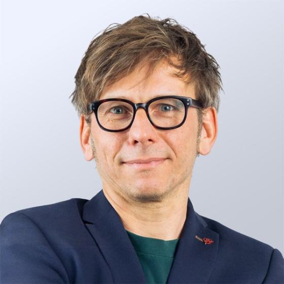 Dr. Stefan Hennig